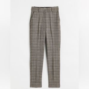 NWT: Grey and black plaid slacks with elasticized waistband. From H&M